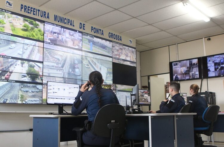 Prefeitura utiliza radares para identificação de veículos furtados