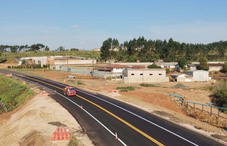 DER recupera trecho da PR-151 destruído pelas chuvas em Jaguariaíva