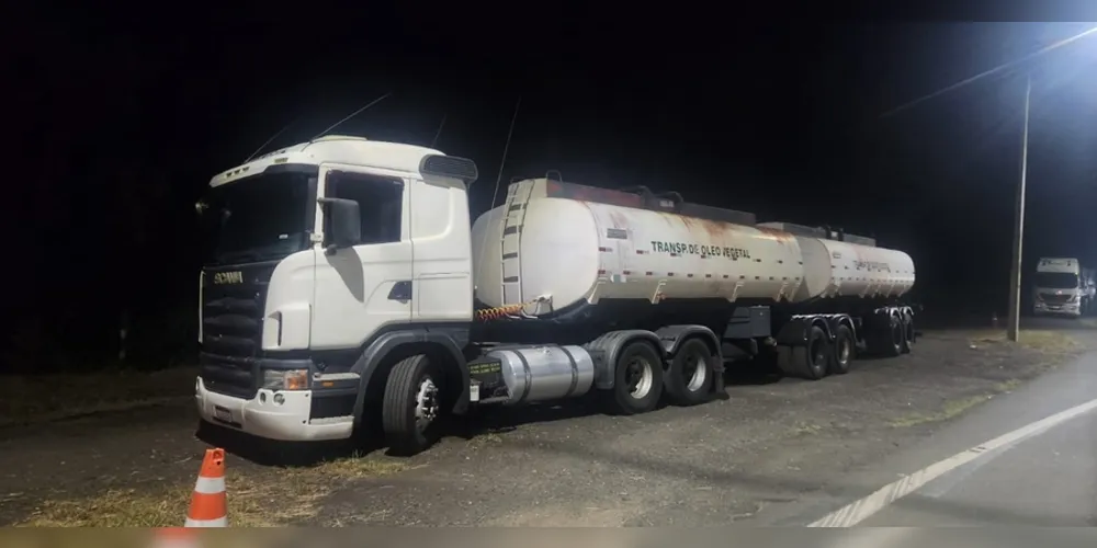 PRF recupera caminhão roubado em Tibagi