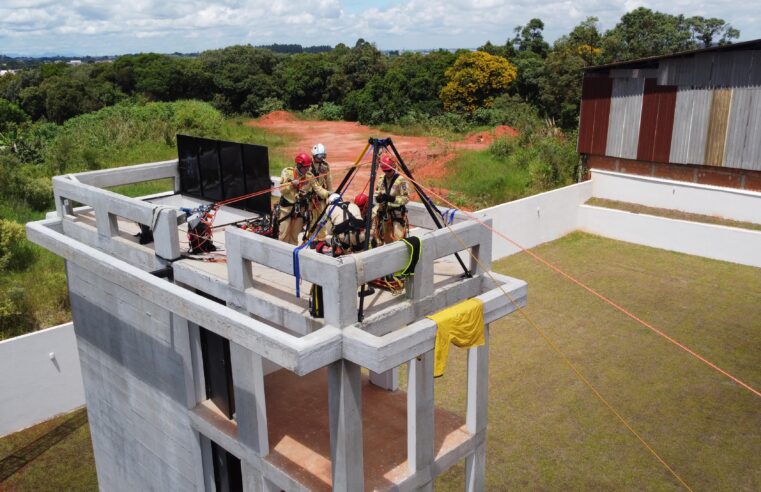 Bombeiros do Paraná participam de competição internacional de salvamento em altura pela 1ª vez
