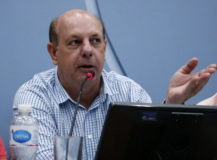 Celso Cieslak retorna à Câmara de Ponta Grossa após decisão judicial