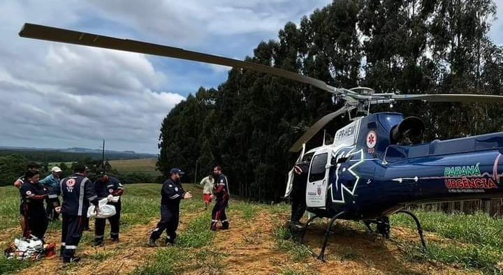 Homem é resgatado com vida após acidente ao cortar árvore em Imbituva