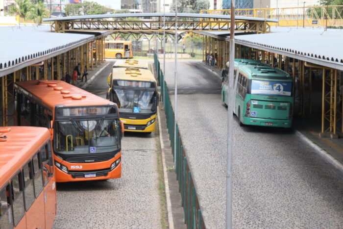 VEREADORES QUEREM PODER DE DECISÃO NOS CONTRATOS DO TRANSPORTE COLETIVO DE PG