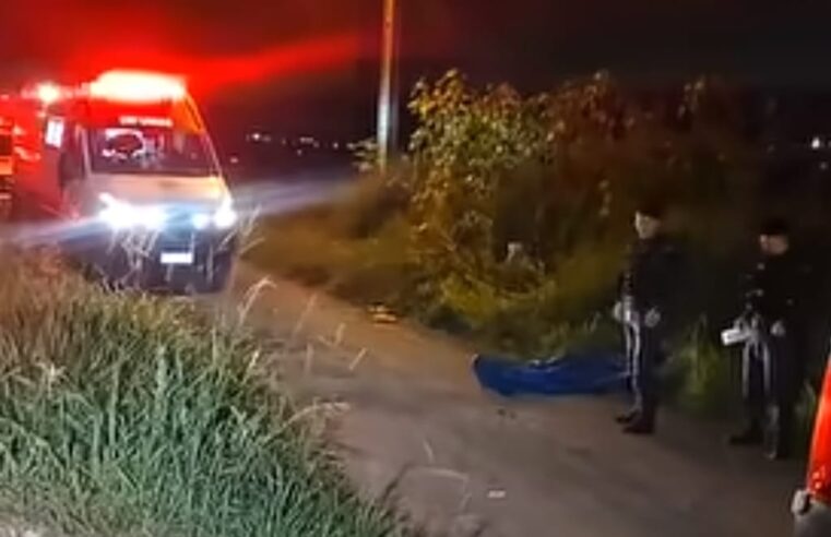 Homem é encontrado morto após ser baleado na Coronel Cláudio