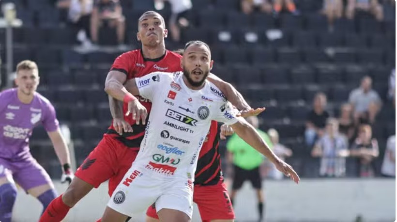 Operário perde para o Athletico e se complica no Campeonato Paranaense