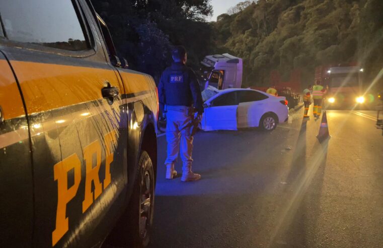 PRF apreende cerca de 80 quilos de droga em veículo envolvido em acidente