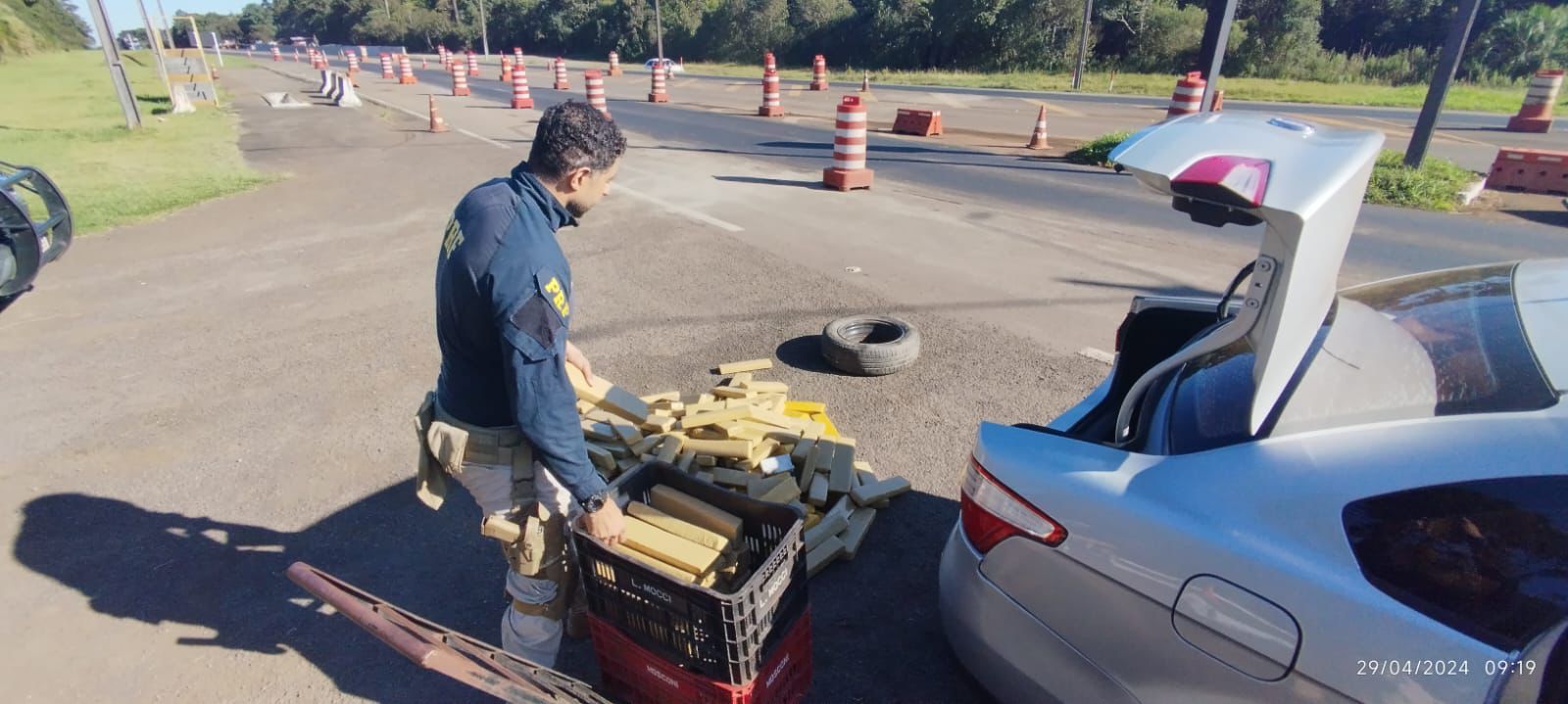 PRF prende homem e apreende mais de 200 kg de maconha em Guarapuava