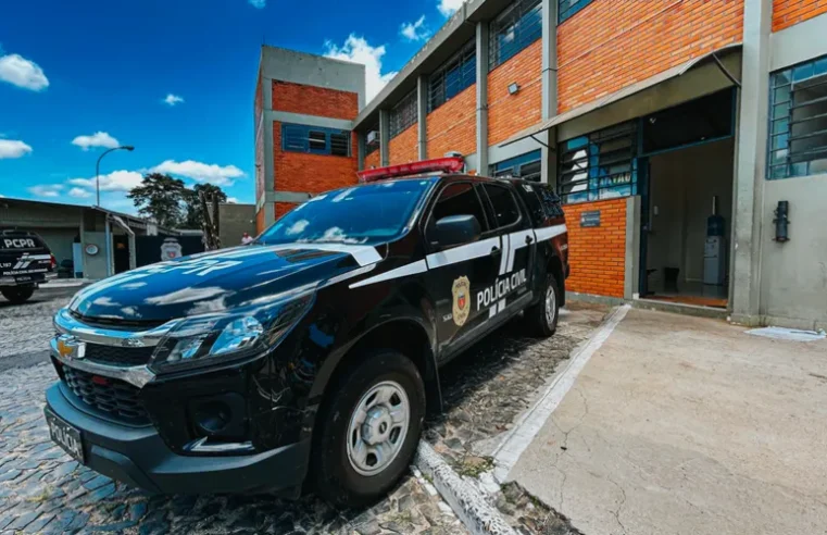 Casal suspeito de envolvimento em roubo a caminhoneiro em é preso em PG