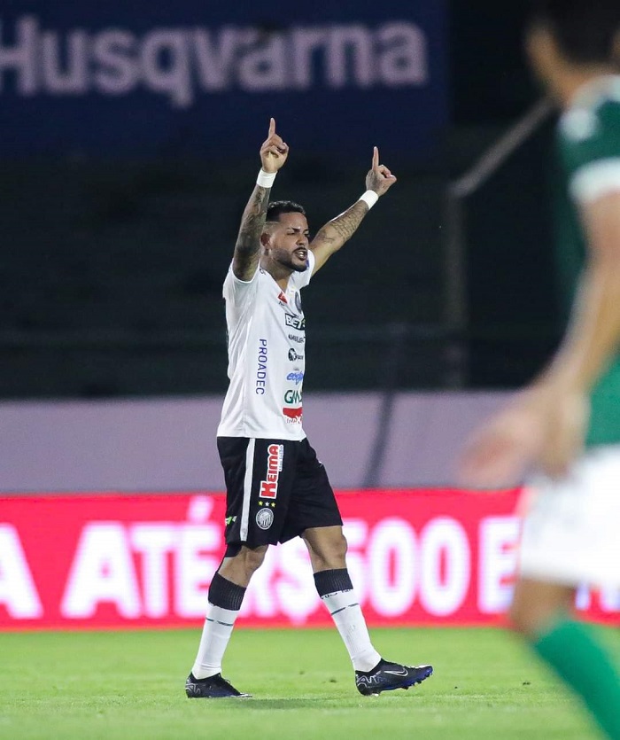 OPERÁRIO VENCE O GUARANI E FICA A DOIS PONTOS DO LÍDER DA SERIE B