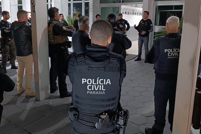Apreensão de maconha leva à prisão de 9 envolvidos no tráfico