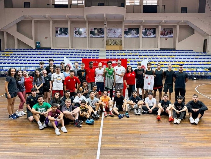 Ponta Grossa Basquete/São Camilo recebe visita da nova estrela Reynan