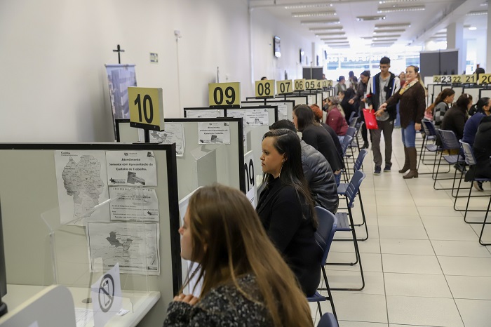 Agências do Trabalhador iniciam a semana com 20.837 vagas