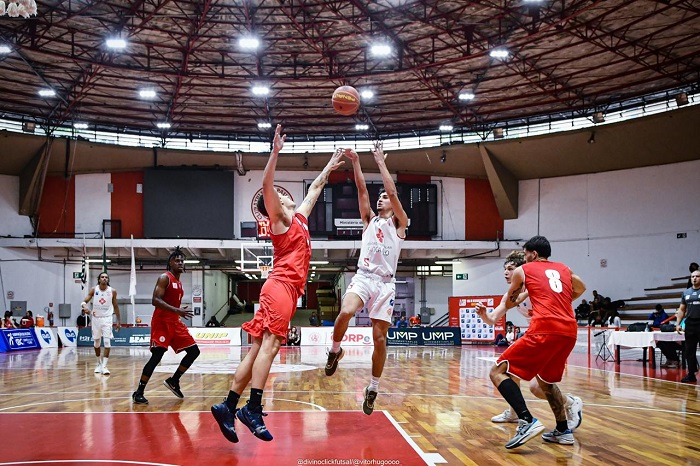 Ponta Grossa Basquete/São Camilo trabalha para o 2º circuito da LDB