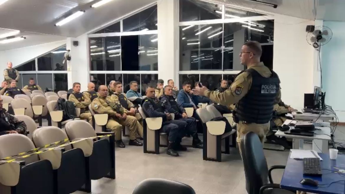 1° BATALHÃO REALIZOU SIMULADO DE COMBATE A CRIMES VIOLENTOS EM PONTA GROSSA ( VÍDEOS)