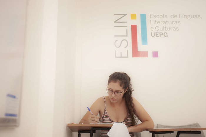 UEPG DISPONIBILIZA CURSOS DE LÍNGUAS PARA A COMUNIDADE