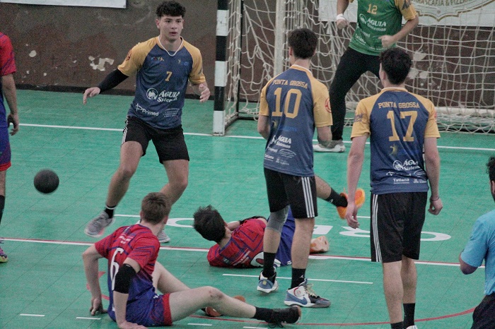 PONTA GROSSA VENCE CURITIBA NO HANDEBOL DOS 36º JOJUPS