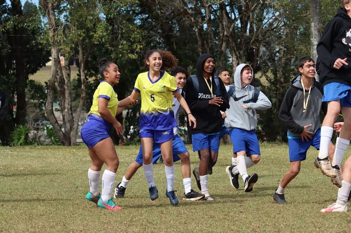 COLÉGIO INTEGRAÇÃO É CAMPEÃO DO BOM DE BOLA 12 A 14 ANOS NOS 70º JEPS