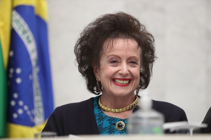 MORRE MARGARITA SANSONE, 1ª DAMA DE CURITIBA