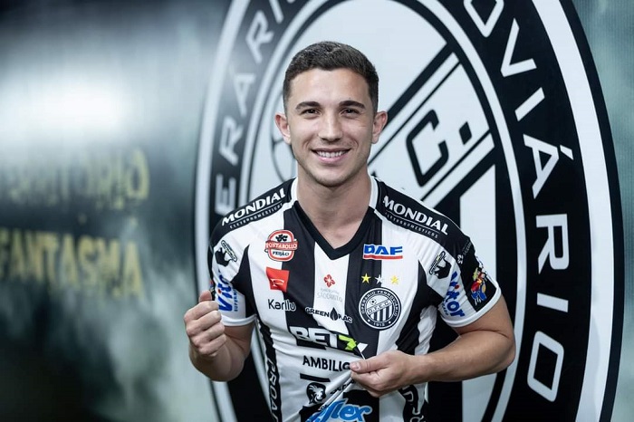 OPERÁRIO APRESENTA ATACANTE NATHAN FOGAÇA