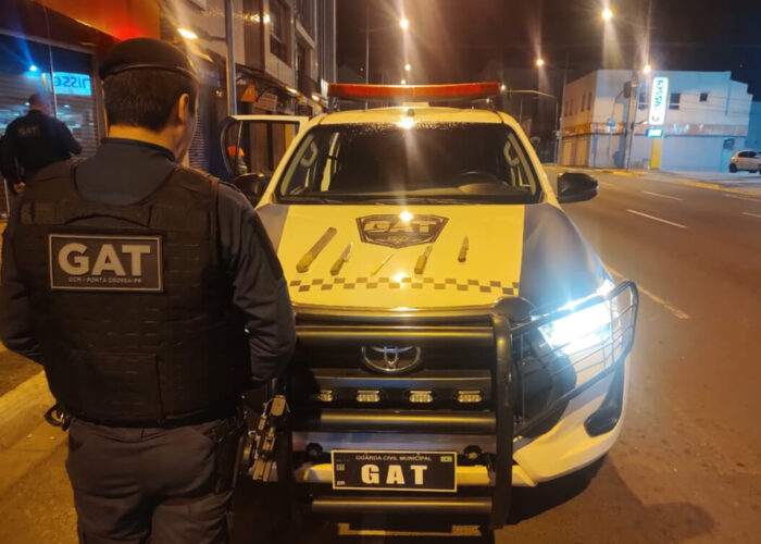 HOMEM É PRESO POR DESCUMPRIR MEDIDA PROTETIVA E AGREDIR EX-COMPANHEIRA EM PONTA GROSSA