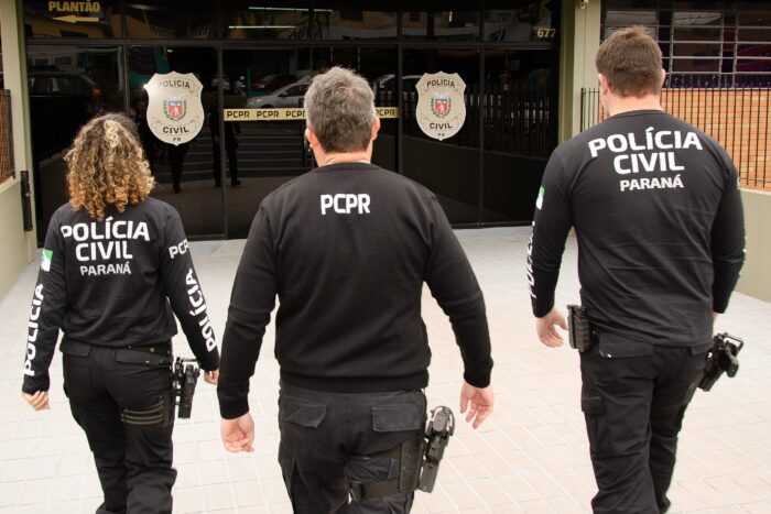POLÍCIA CIVIL DE PONTA GROSSA FINALIZA INVESTIGAÇÕES RELATIVAS A INCÊNDIO OCORRIDO PRÓXIMO AO PARQUE MARGHERITA MASINI (VÍDEO FLAGRANTE)
