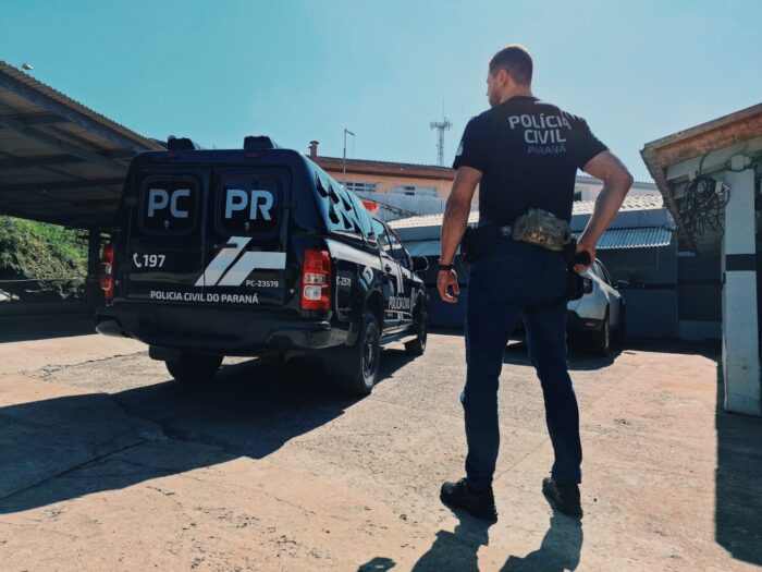 POLÍCIA CIVIL DE PONTA GROSSA PRENDE DUPLA QUE ASSALTOU MOTORISTA DE APLICATIVO (VÍDEO)