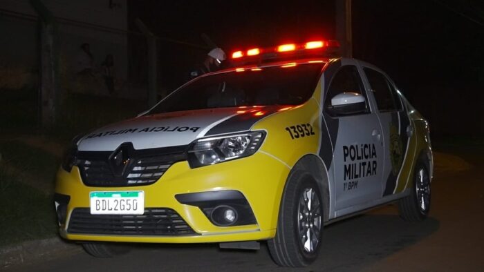 HOMEM É ESFAQUEADO E ROUBADO EM BAR DE IVAI; POLÍCIA BUSCA AGRESSORES