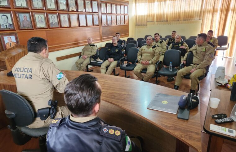 4ºCRPM – COMANDO REGIONAL REALIZA REUNIÃO COM COMANDANTES DAS UNIDADES