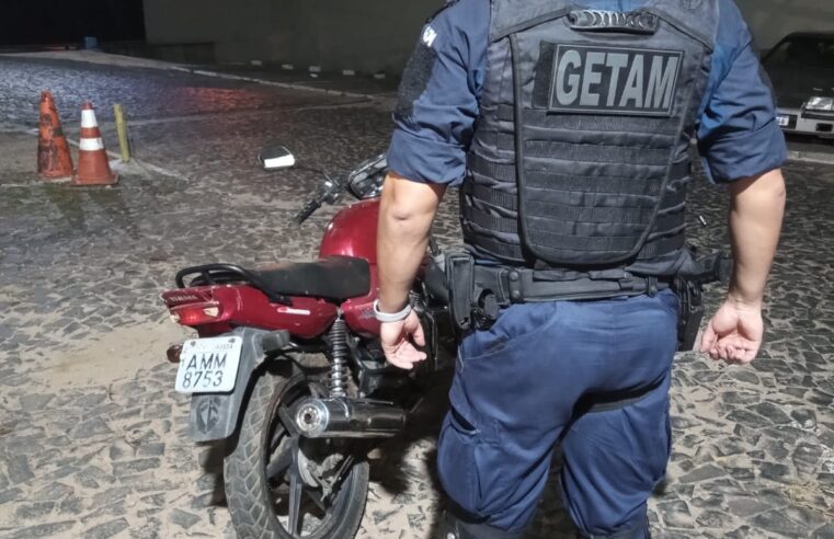 MOTOCICLETA FURTADA É RECUPERADA E SUSPEITO PRESO EM PONTA GROSSA
