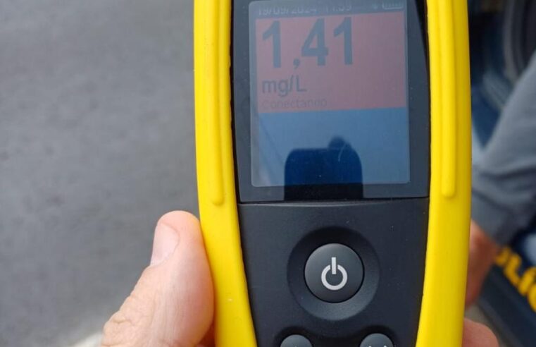 ATITUDE IMPRUDENTE: MOTORISTA EMBRIAGADO FOGE NA CONTRAMÃO E É PRESO