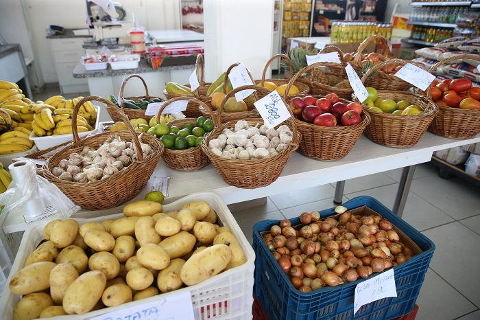ALIMENTOS E BEBIDAS TÊM SEGUNDA QUEDA CONSECUTIVA NO PARANÁ
