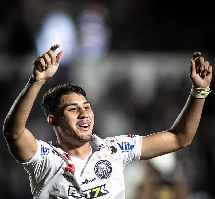OPERÁRIO PERDE NO CEARÁ EM JOGO DE MUITA CONFUSÃO
