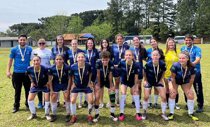 DYNÂMICO É O CAMPEÃO FEMININO DA MACRORREGIONAL NOS JEPS BOM DE BOLA