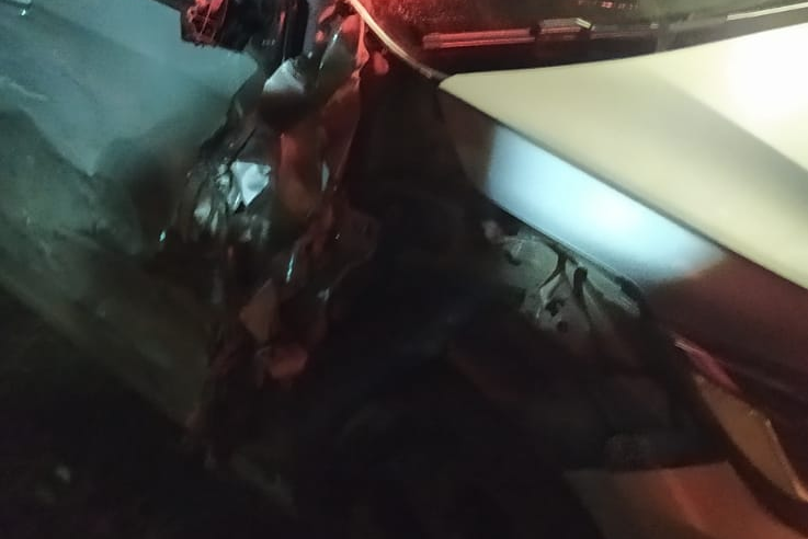 MOTOCICLISTA E CARONA FERIDOS EM COLISÃO NA PRC-487 EM IPIRANGA