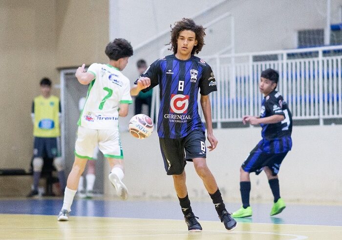ACGF/GRUPO GERENCIAL DEFENDE LIDERANÇA DO ESTADUAL SUB-14 EM PONTA GROSSA