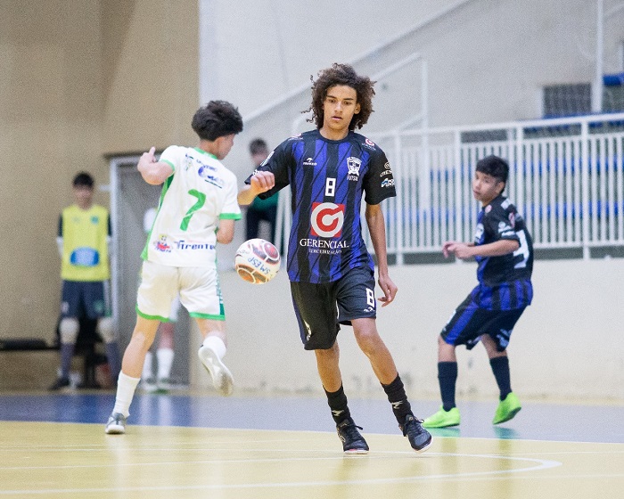 ACGF/GRUPO GERENCIAL DEFENDE LIDERANÇA DO ESTADUAL SUB-14 EM PONTA GROSSA