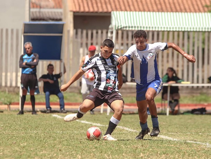PONTA GROSSA/OPERÁRIO TRAZ PRATA E BRONZE DO PARANÁ BOM DE BOLA