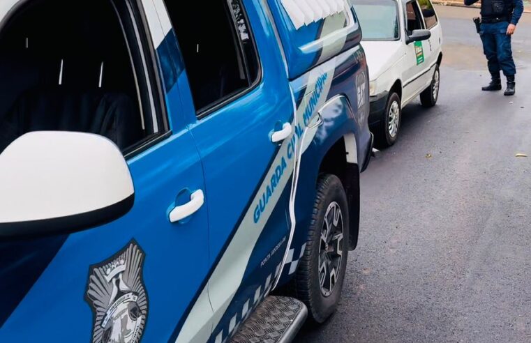 FIAT PALIO FURTADO É RECUPERADO PELA GUARDA MUNICIPAL NA NOVA RÚSSIA