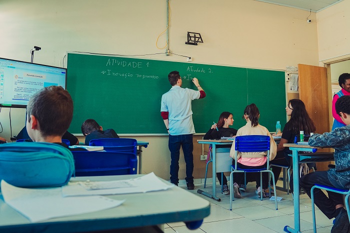 ESTADO PREPARA A CONVOCAÇÃO DE MAIS 1.100 PROFESSORES APROVADOS EM CONCURSO PÚBLICO