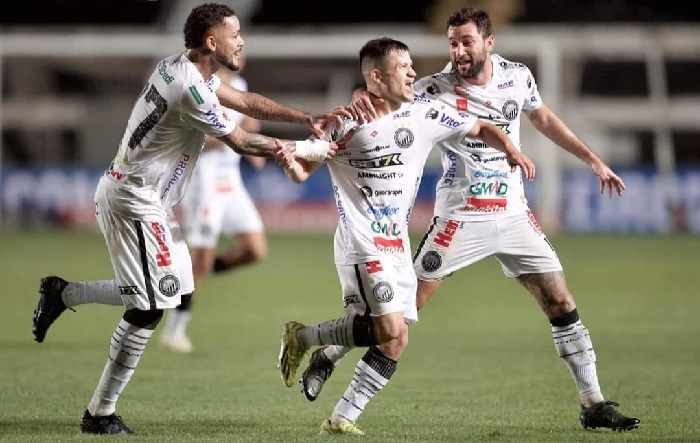 RAFAEL SANTOS SALVA O “FANTASMA” E RONALD DERRUBA O “COELHO”