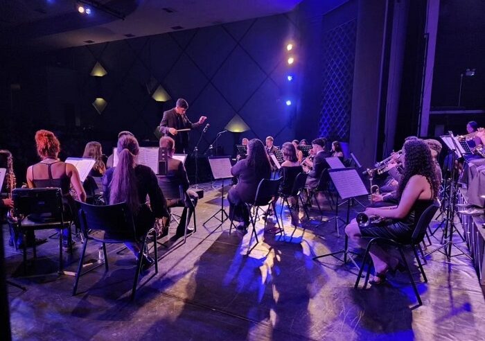 BANDA ESCOLA LYRA DOS CAMPOS COMEMORA 72 ANOS COM CONCERTO NO “ÓPERA”