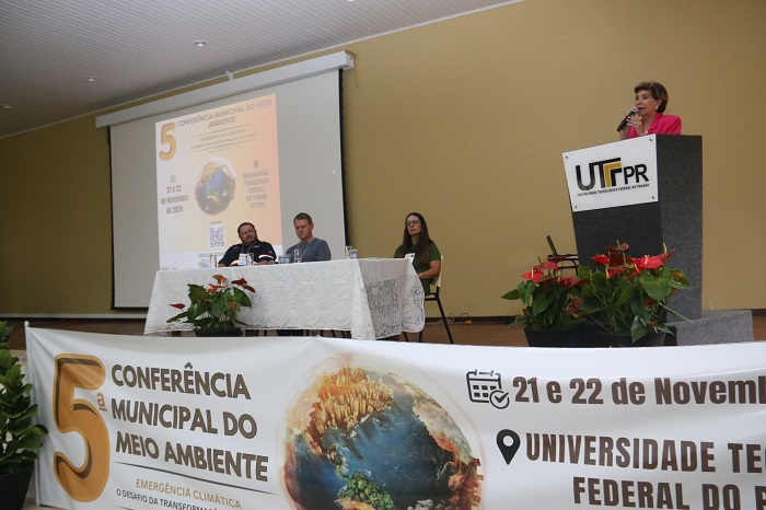 ELIZABETH SCHMIDT ABRIU A 5ª CONFERÊNCIA MUNICIPAL DO MEIO AMBIENTE
