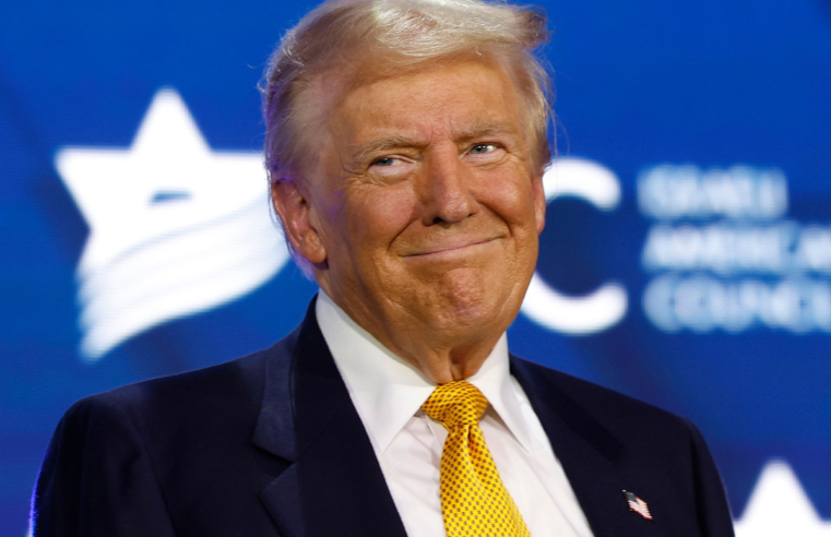 TRUMP É ELEITO PRESIDENTE DOS EUA PELA SEGUNDA VEZ E ASSUME COMO 47º PRESIDENTE