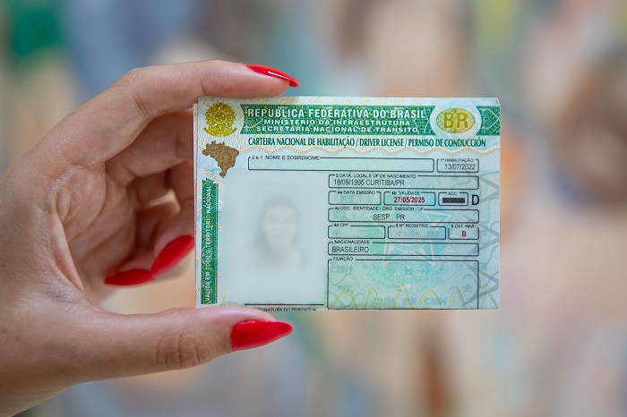 DETRAN-PR ALERTA PARA GOLPE COM MENSAGENS FALSAS DE SUSPENSÃO DA CNH