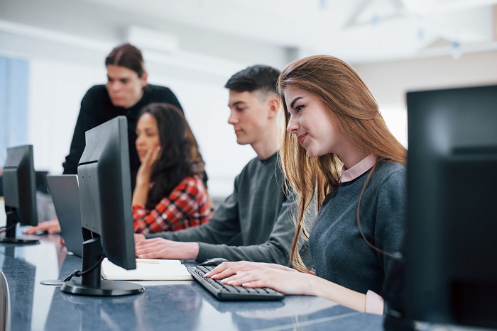 CURSOS DE INFORMÁTICA TEM INSCRIÇÕES SOMENTE NESTA QUARTA-FEIRA (13) NO SOS