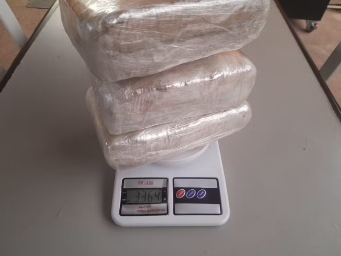 OPERAÇÃO POLICIAL RESULTA EM PRISÃO POR TRÁFICO DE DROGAS