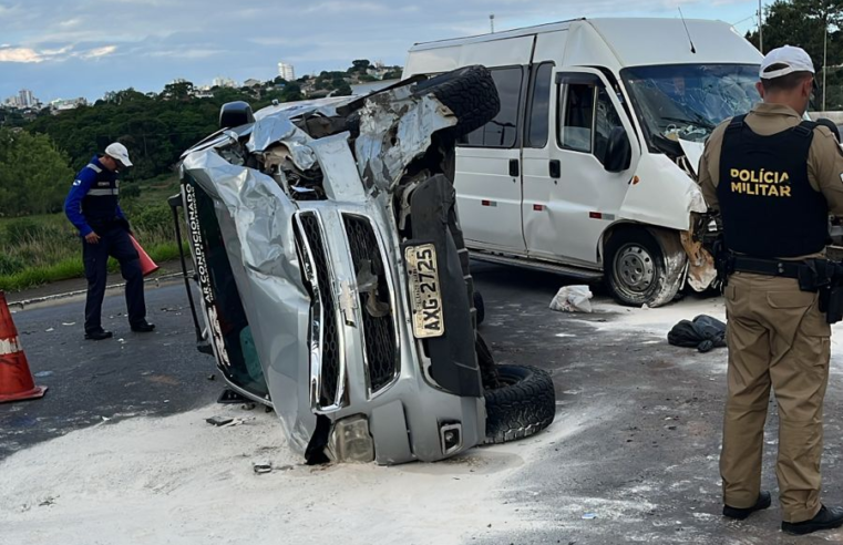 ACIDENTE NO VIADUTO DA SANTA TEREZINHA
