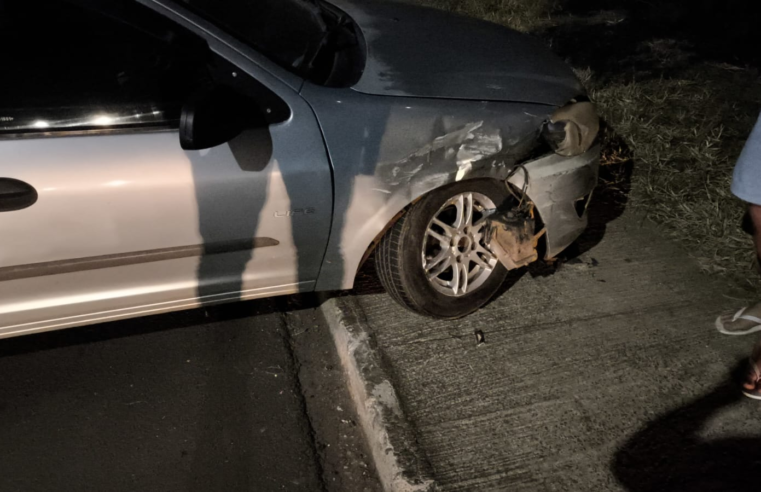 TRAFICANTE EM FUGA BATE CARRO CONTRA AUTOMÓVEL DE FAMÍLIA É PRESO