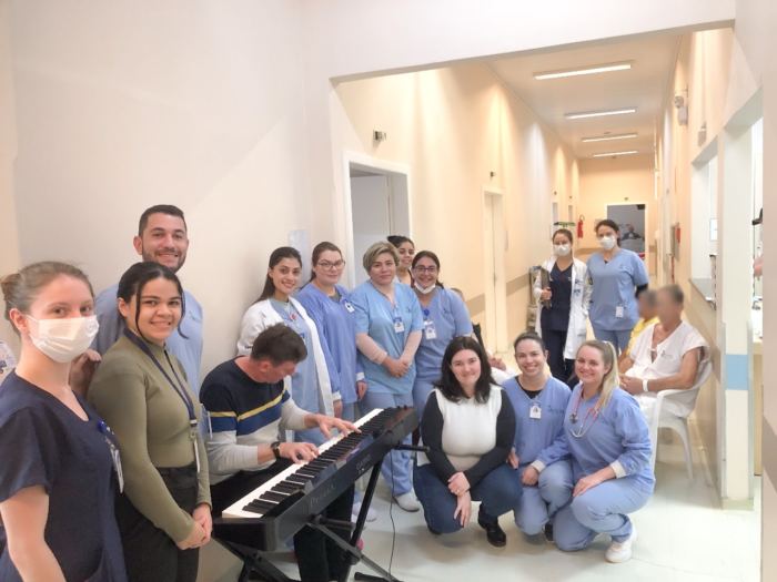 MUSICOTERAPIA VAI TRAZER BEM-ESTAR EMOCIONAL A PACIENTES EM HOSPITAIS DE PONTA GROSSA E CASTRO A PARTIR DESTA TERÇA 05