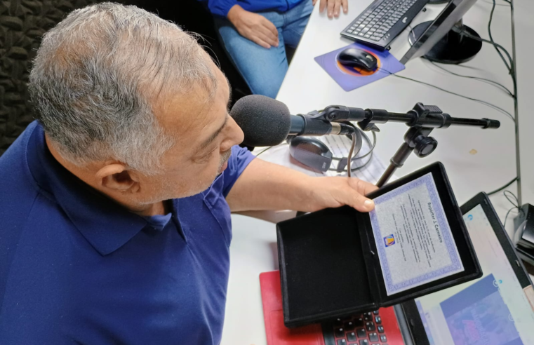 REPÓRTER J. CARNEIRO – UM LEGADO DE DEDICAÇÃO E COMPANHEIRISMO NO RÁDIO